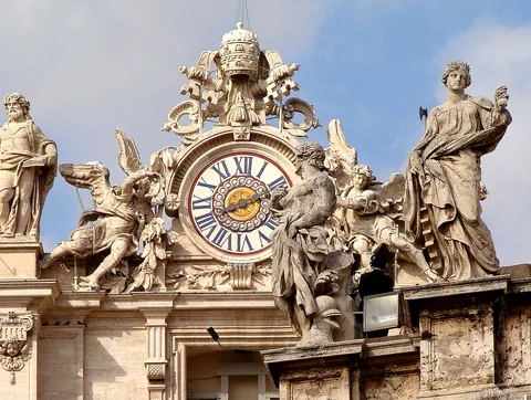 Vatican Grottoes tombs on the St. Peter's Basilica tour