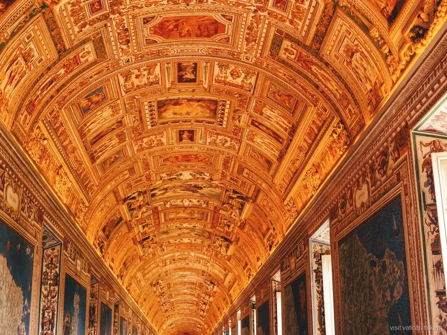 Vatican Museums tickets group with guide and audio headsets
